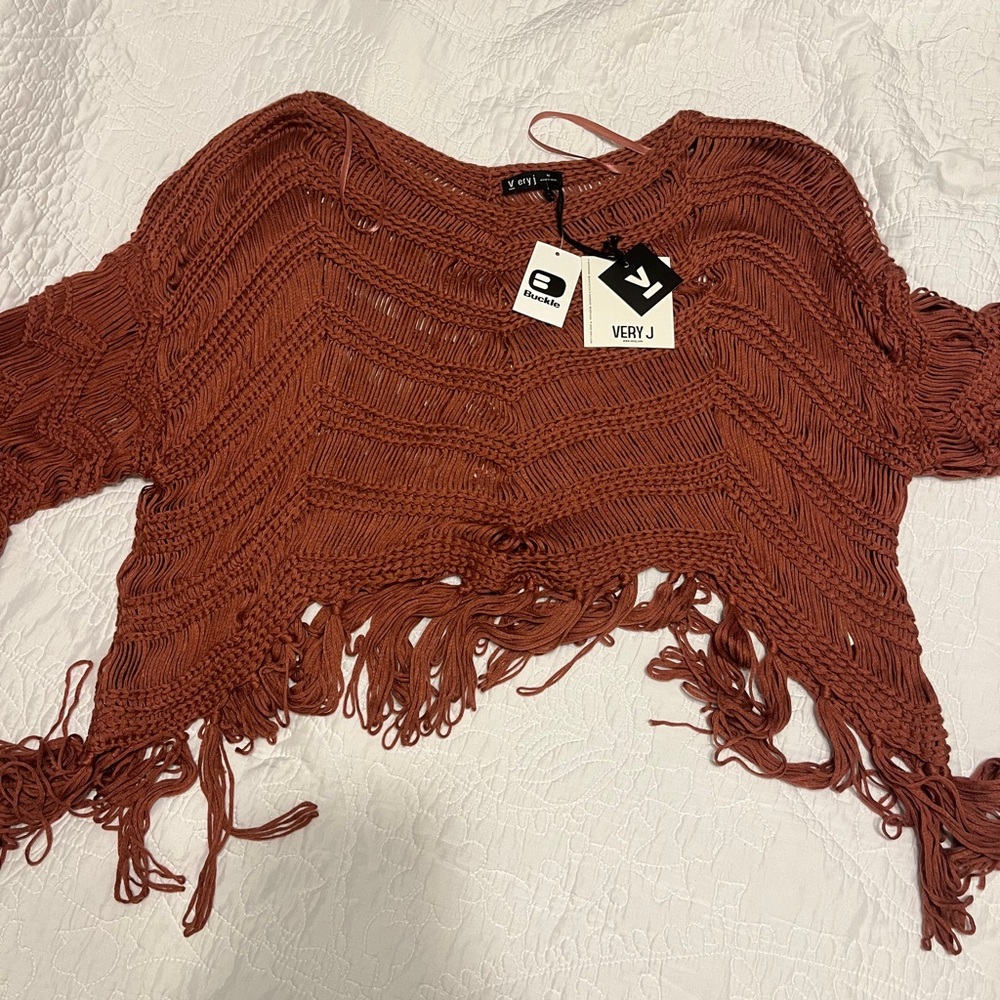 buckle sweater
